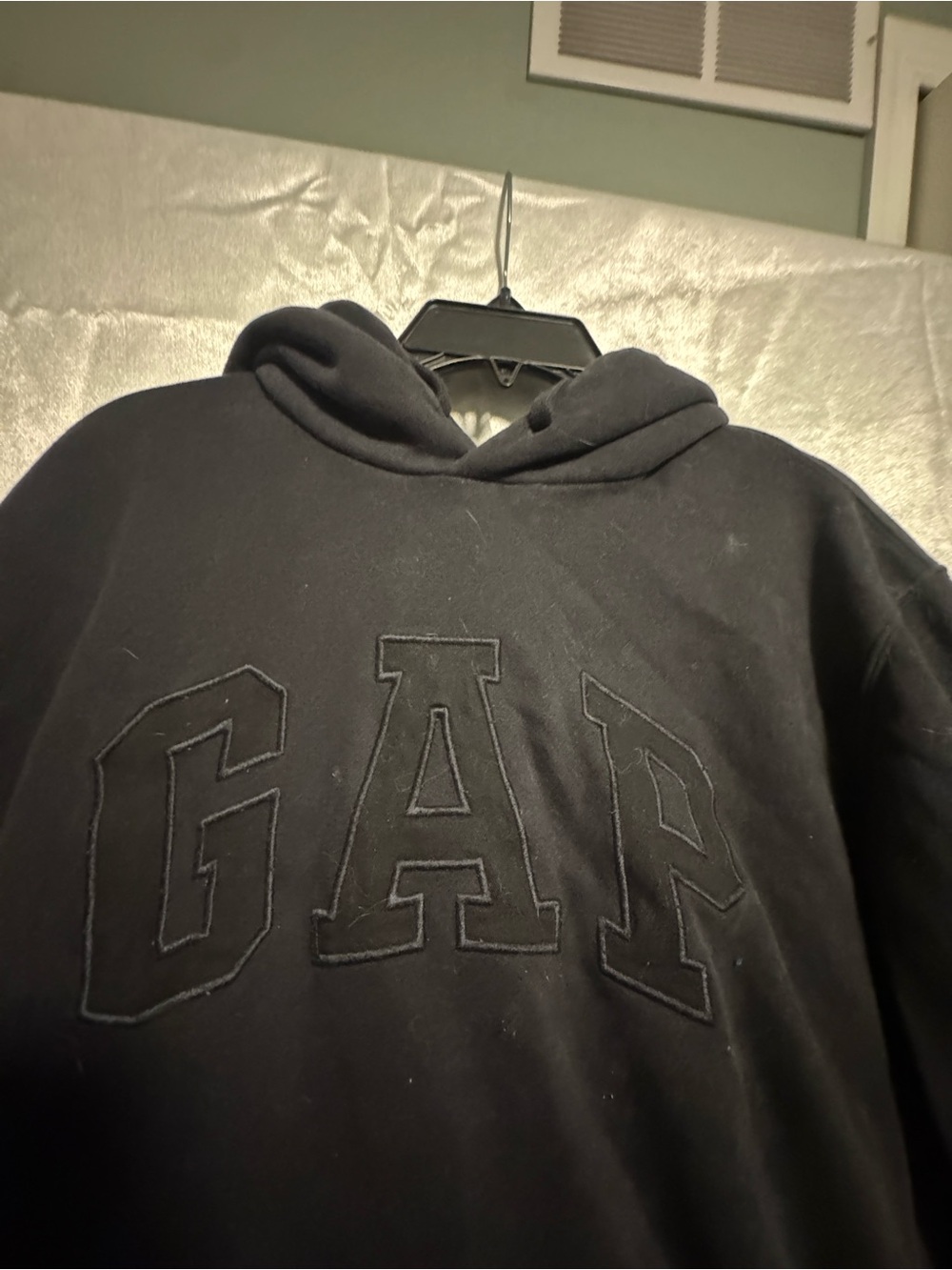 GAP Men's Black Crewneck Hoodie with Tonal Appliqué Logo black